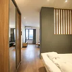 Palama Vibes By Proliving Hospitality * Selanik